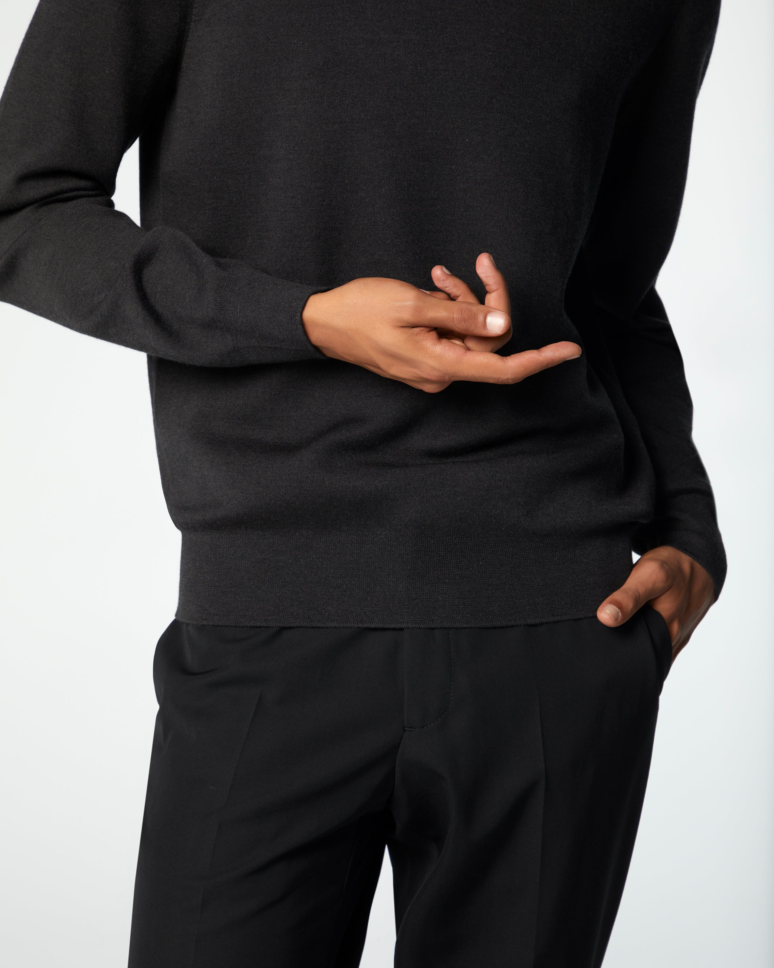 MANRICO CASHMERE 黒 ドライバーズニット Turtleneck – Manrico Cashmere